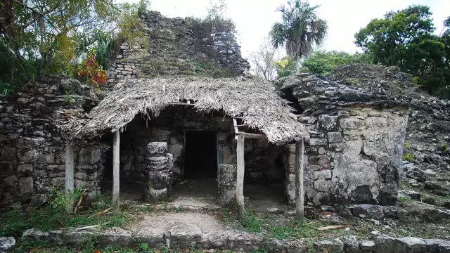 La zona arqueológica de Xel-Ha, puerto maya en Quintana Roo