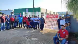 Mientras el paro continúa, los estudiantes siguen sin ingresar a las aulas