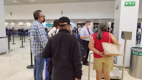 El vuelo 821 de Aeroméxico hacia la Ciudad de México fue el primero en despegar del aeropuerto de Mérida El vuelo 821 de Aeroméxico hacia la Ciudad de México fue el primero en despegar del aeropuerto de Mérida
