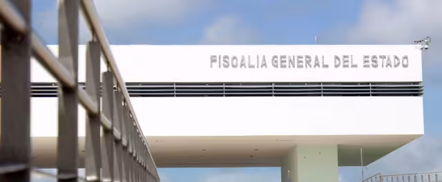 El hombre deberá de mantener medidas cautelares impuestas por la FGE Yucatán