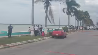 Ejecutan a hombre dentro de su auto en Sabancuy; es el tercer asesinato del año  y crece el temor