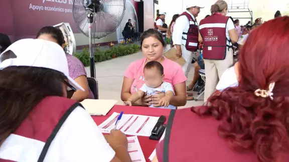 Madres autónomas de Yucatán podrán registrarse a Mujeres Renacimiento