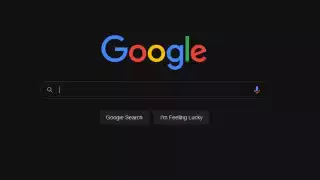 A partir de hoy, Google ha comenzado a notificar que "El modo oscuro ya está disponible"