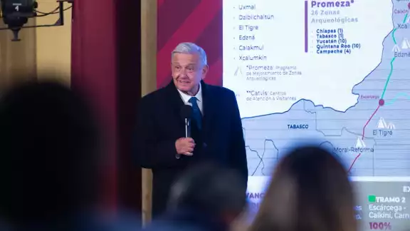 La Península contará con una vía sencilla, pero de alta calidad, afirma AMLO La Península contará con una vía sencilla, pero de alta calidad, afirma AMLO