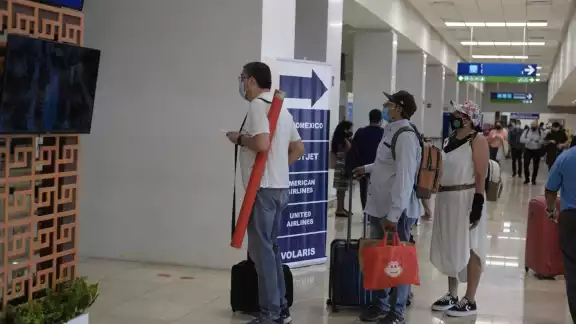 Entre las 09:09 y 10:45 horas están programadas cinco vuelos más a la Ciudad de México Entre las 09:09 y 10:45 horas están programadas cinco vuelos más a la Ciudad de México