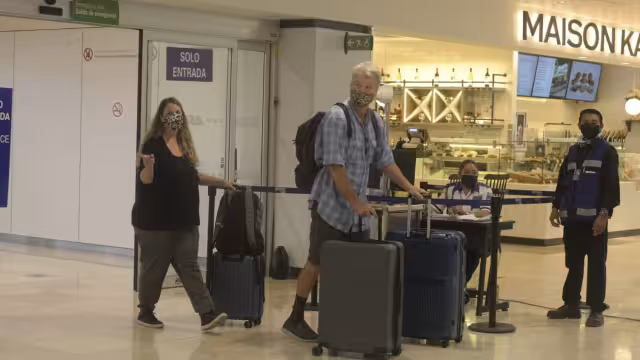 A las 06:02 de la mañana despegó el vuelo 821 de Aeroméxico hacia la Ciudad de México este lunes 20 de junio