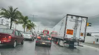 La movilidad en el Boulevard Colosio de Cancún es lenta, por lo que piden salir con tiempo para llegar puntuales a sus destinos