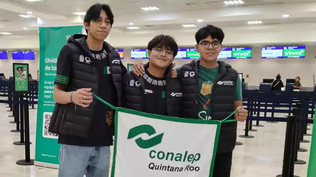 Tres jóvenes cancunenses del Conalep representarán a México en las Olimpiadas de Robótica en Panamá.