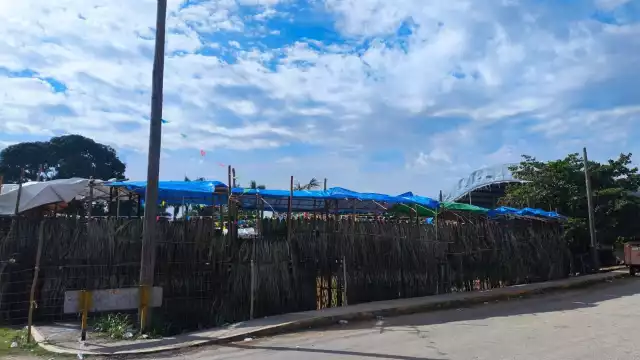 El menor fue valorado por paramédicos y solo presentó inflamación en la pierna izquierda.