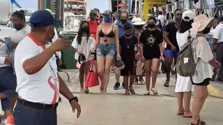 La naviera que operó el cruce marítimo Playa del Carmen-Cozumel habilitó tres embarcaciones debido a la afluencia de turistas