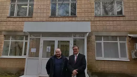 Marcelo Ebrard viajó a Rusia donde visitó el Instituto Gamalei , donde se creó la vacuna contra el COVID-19 Sputnik V