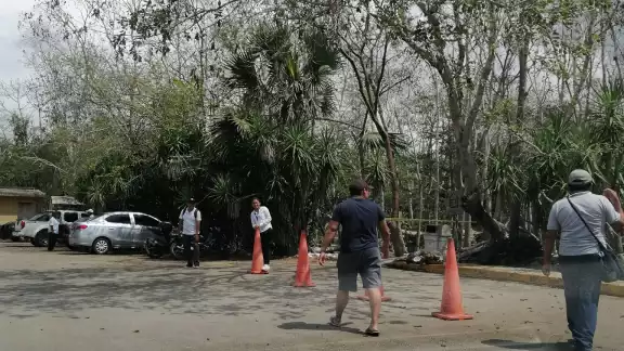 Personal de la zona arqueológica cerró el acceso a los visitantes
