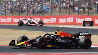 Checo Pérez, piloto mexicano de Red Bull, arrancó las prácticas del GP de Hungría en sexto lugar