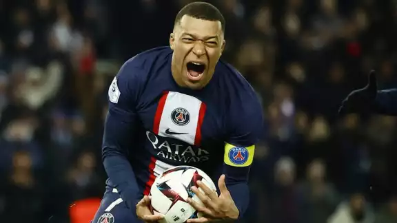 El club Al-Hilal de Arabia Saudita ofrece una cifra récord de 332 millones de dólares para fichar a Mbappé
El club Al-Hilal de Arabia Saudita ofrece una cifra récord de 332 millones de dólares para fichar a Mbappé