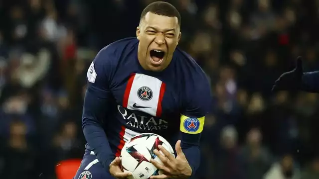 El club Al-Hilal de Arabia Saudita ofrece una cifra récord de 332 millones de dólares para fichar a Mbappé
