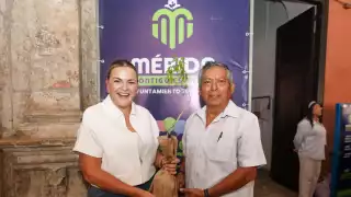 Regalan más de 100 árboles florales y frutales para reforestar a Mérida