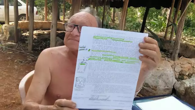 El hombre alega que cuando dialogó con el síndico, éste lo atacó física y verbalmente