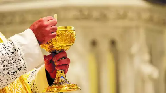 Norma Zapata compartió su mala experiencia con un sacerdote en la ciudad de Campeche Norma Zapata compartió su mala experiencia con un sacerdote en la ciudad de Campeche