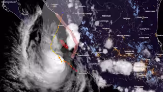 Huracán Simón se debilita a categoría 2: ¿cuándo tocaría tierra en Mazatlán y con qué fuerza?