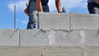 Construir un muro en tu vivienda podría ser razón de una denuncia