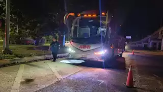 El camión fue abandonado en el municipio de Tenabo, a unos kilómetros del accidente