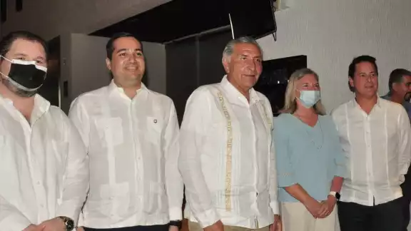 El secretario de Gobernación habló de temas de actualidad en su visita a la ciudad de Mérida