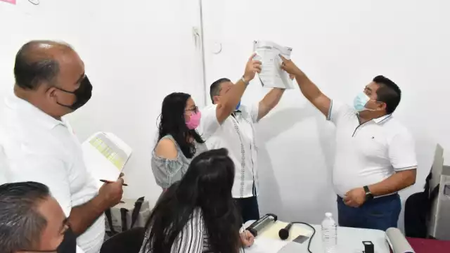 El Programa de Resultados Preliminares es un sistema informático que transfiere el conteo de las boletas en las mesas electorales a la página del Ieqroo