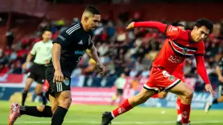 Coyotes de Tlaxcala estrenan victorias con gol de último minuto ante Cancún FC