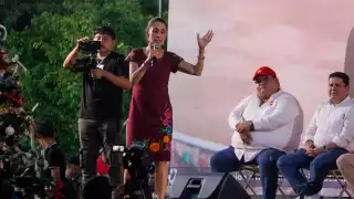 Claudia Sheinbaum se reunió con cientos de morenistas en Progreso