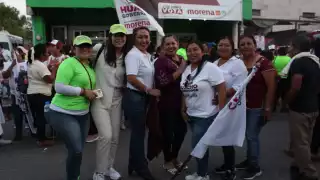 Reciben a candidato Joaquín Díaz Mena en Motul