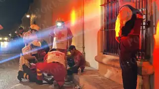 El ladrón se encontraba bajo los efectos de alguna droga; fue arrestado