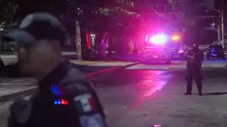 La zona fue acordonada por policías estatales y elementos de la Marina