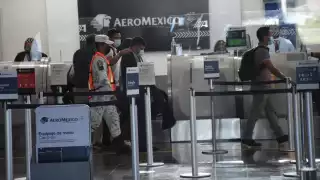 El hombre llegó a la terminal aérea a las 7:30 horas de este miércoles
