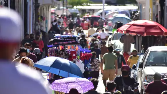 Las lluvias se mantienen durante este sábado en Campeche Las lluvias se mantienen durante este sábado en Campeche