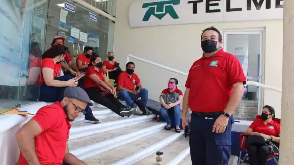 Los servicios no se suspendieron en las oficinas de Telmex Campeche, trabajadores de confianza están en labores