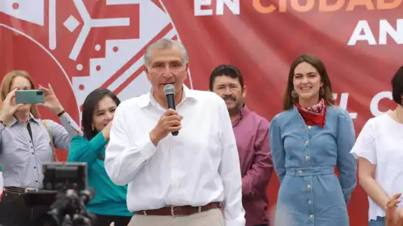 Con las visitas de Claudia Sheinbaum y López Hernández, faltaría la de Marcelo Ebrard para que todas las corcholatas hayan venido
