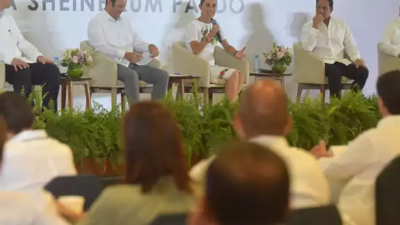 Claudia Sheinbaum también respondió presuntas sobre educación y seguridad en Yucatán Claudia Sheinbaum también respondió presuntas sobre educación y seguridad en Yucatán