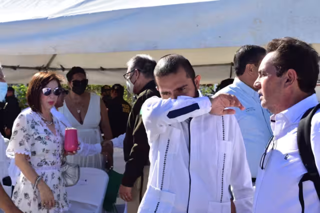 El exalcalde de Campeche Eliseo "N" es acusado de peculado y hasta el momento no se sabe de su paradero