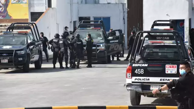 El primero de julio se registró el primer motín donde reos incendiaron parte de sus pertenencias