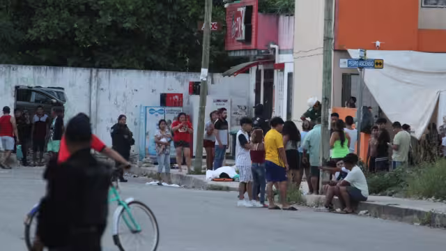 Un hombre muerto y dos más lesionados en ataque armado en Cancún