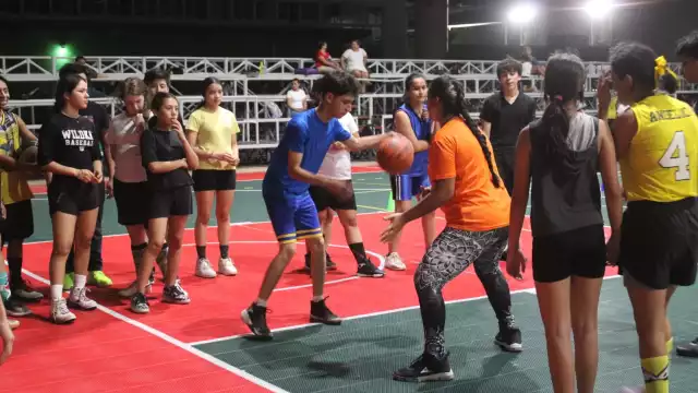 Los atletas se entrenan para diversas competencias estatales y nacionales