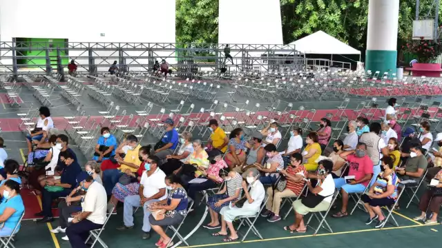 De los seis espacios habilitados con 150 sillas solo dos se llenaron