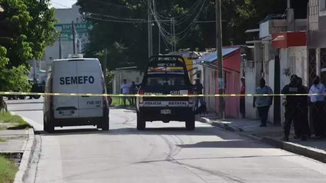 Un hombre de unos 49 años, aproximadamente, fue asegurado por su presunta participación en el asesinato