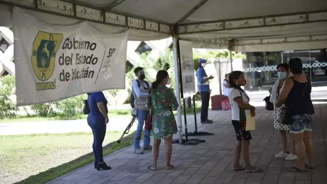 Las personas acudieron al módulo por su vacuna, pero no se aplicaba ninguna dosis