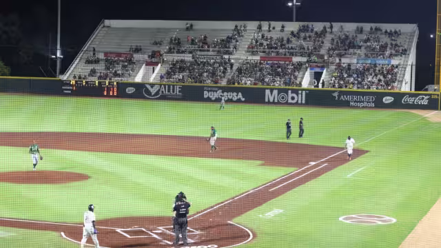 Tigres de Quintana Roo logra la victoria de último minuto contra Leones de Yucatán