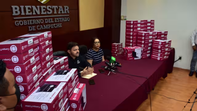 De un total de 500 computadoras, aún restan cerca de 90 para ser entregadas a jóvenes de Campeche que lo requieran