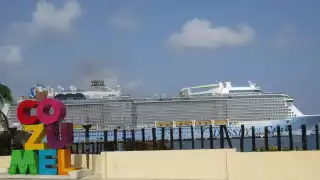 Aquí puedes ver en vivo cómo lucen los cruceros en la terminal de Cozumel