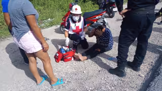 Madre e hija fueron auxiliadas por paramédicos de la Cruz Roja