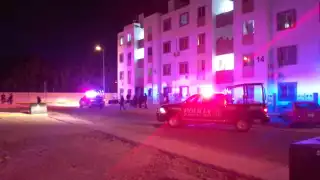 Cuerpos de rescate y policías se dieron cita en este sitio para tomar conocimiento de lo sucedido