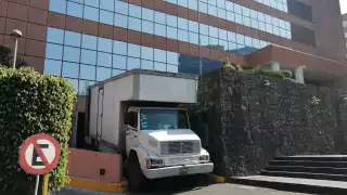 BCC Transportes, Almacenajes y Logística fue la empresa ganadora de la licitación de Semarnat para el traslado del mobiliario